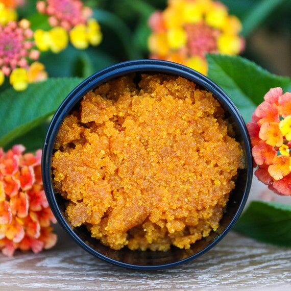 Turmeric Body Scrub – Natural Vegan Exfolia...