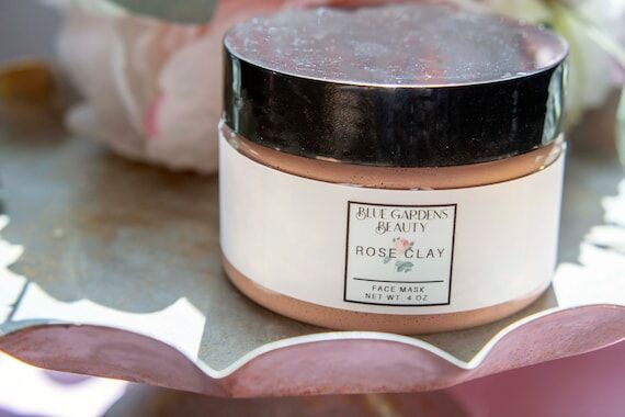 Moisturizing Rose Clay Face Mask for Dry, Sen...