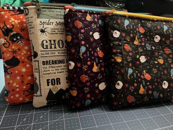 Fall Halloween Flat Quilted Zipper Pouch, Han...