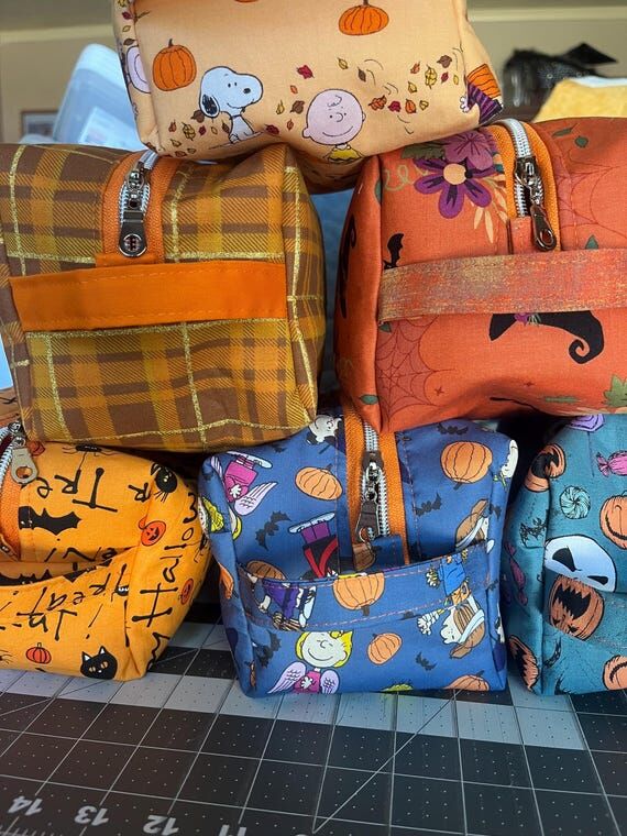 Handmade Halloween Fabric Boxy Pouch, Zipper ...