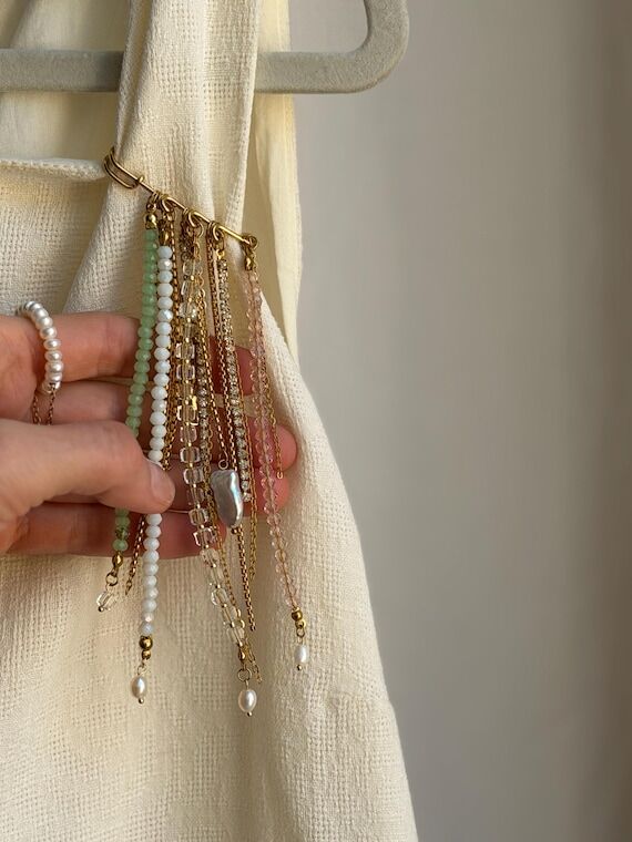 Brooch Baroque Pearl Pin – Vintage Style Fr...