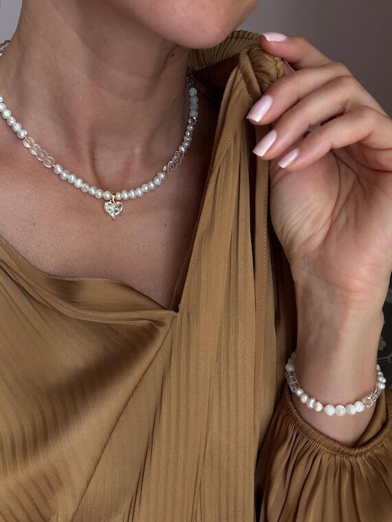 Handmade Pearl Crystal Necklace, Mother of Pe...