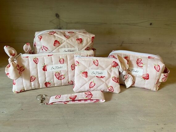 Strawberry Makeup Bag Set – Handmade Cosmet...