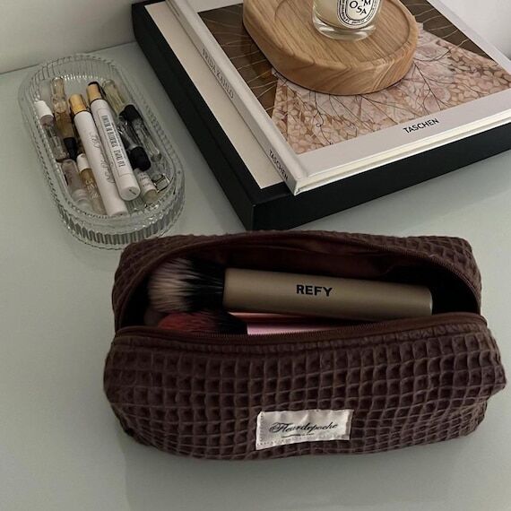 Makeup brush pouch - Handmade makeup brush po...