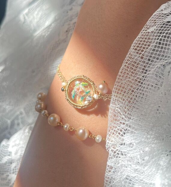Sea Turtle Pearl Bracelet – Hand Painted Ch...