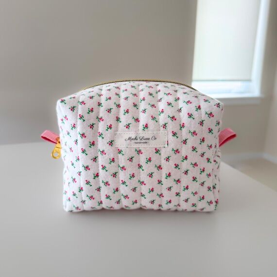 Pink Roses Makeup Bag w/ Pockets, Cute Tiny F...