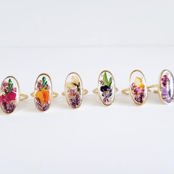 Personalized birth flower ring, birth month j...