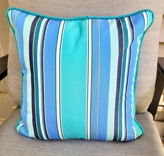 Sunbrella Dolce Oasis 18" Throw Pillow C...