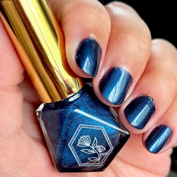 Deep Dive - Dark Shimmery Deep Blue - 10-Free...