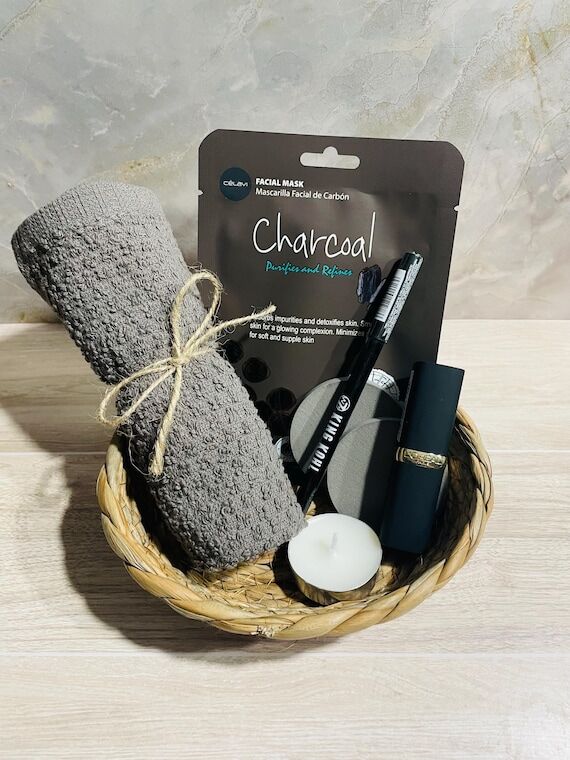 Black Charcoal Themed Gift Basket, Complete S...