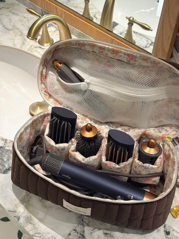Brown Airwrap Compartmentalized Travel Organi...