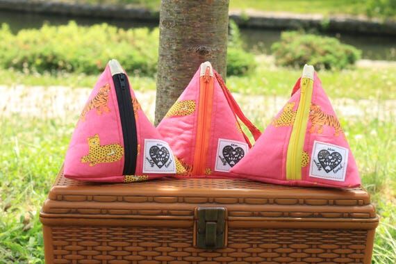 Wristlet, Hot Pink Leopard Cotton Zipper Pouc...