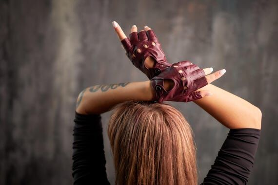 Leather Fingerless Driving Gloves: Soft Genui...
