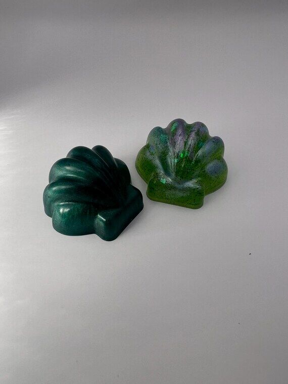Handmade Resin Shell Knick Knacks | Coastal a...