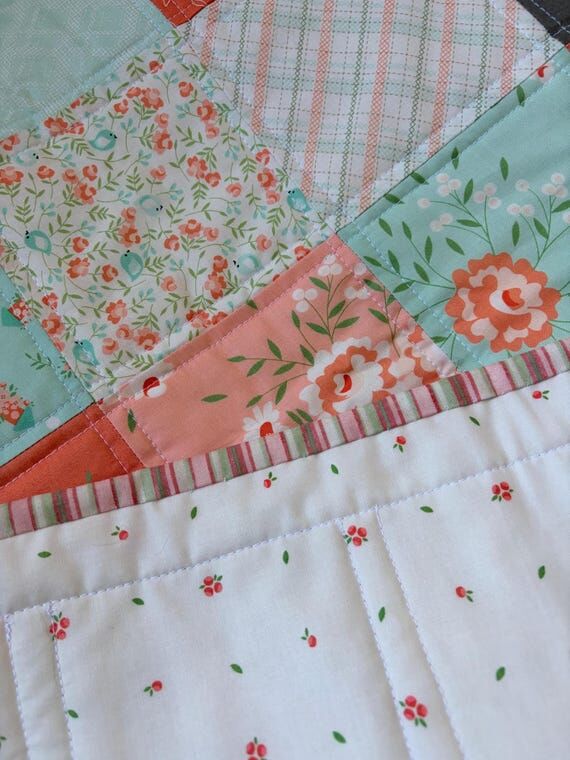 Handmade Patchwork Table Topper – Pastel Fl...