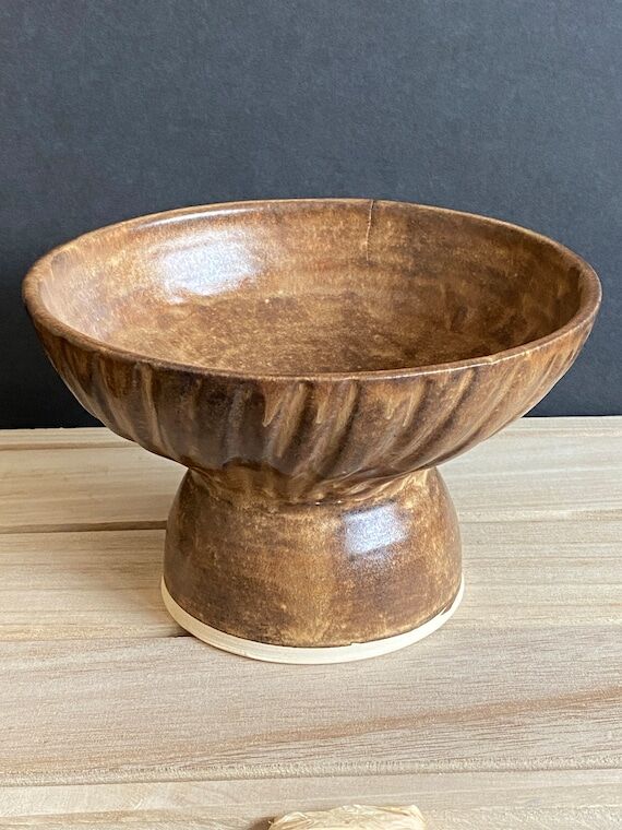 Rustic Brown Platform Bowl - Textured Decorat...