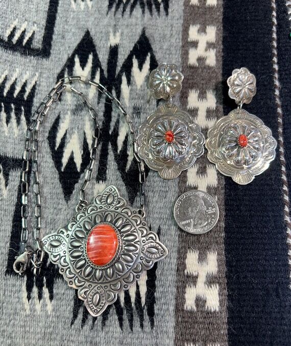 Red Spiny Oyster Shell Large Sterling Silver ...