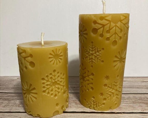 Handmade Snowflake Candle - 100% Beeswax Pill...