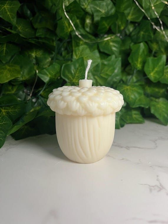 Acorn Candle | Acorn Candle made of Soy Wax |...