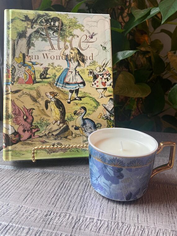Alice in Wonderland Candle, teacup candle, go...