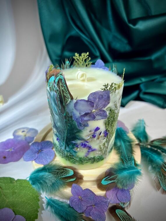 Emerald Feather Botanical Candle...