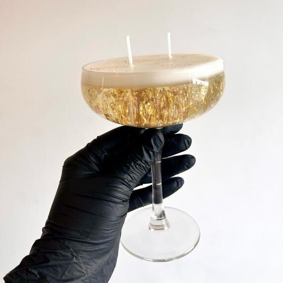 Champagne Celebration Candle – Luxe Dessert...