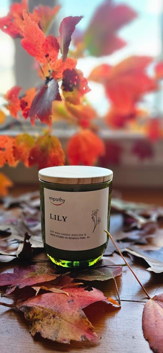Lily Soy Wax Candle | Handmade Floral Candle ...