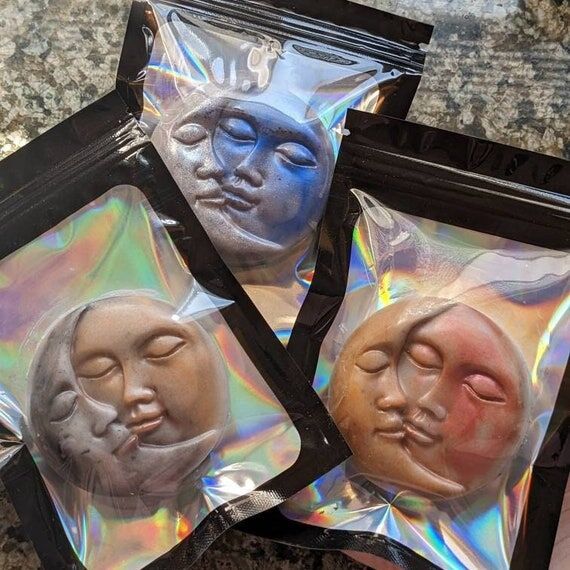 Mystery Scented Moon Face Soy/Coconut Blend W...
