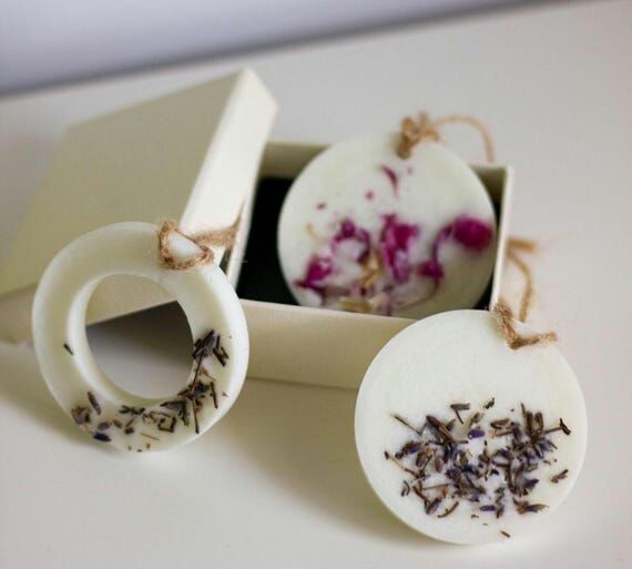 Box of Natural Scented Wax Sachets - Love, Gr...