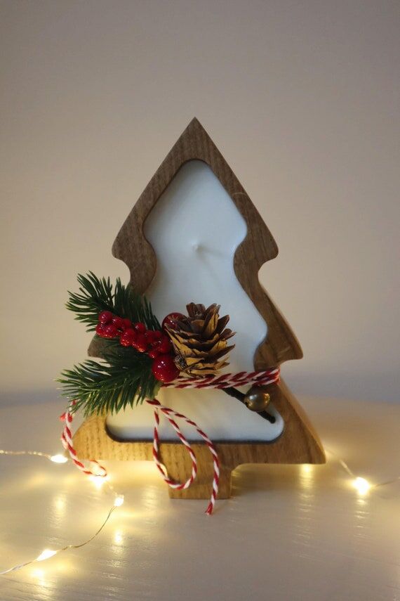 Christmas Tree candle, Fragrance-free and Aro...