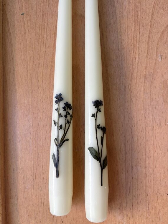 Forget-Me-Not Pressed Flower Candle: Handcraf...