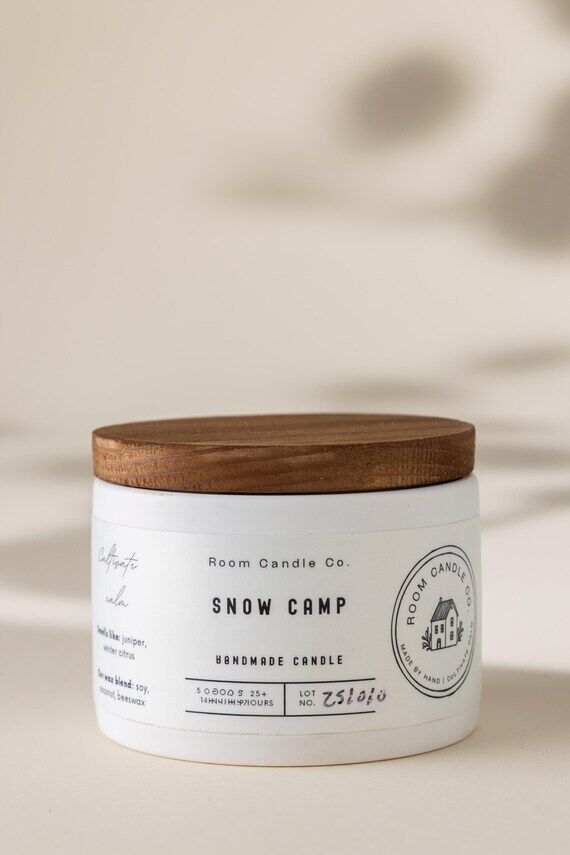 Handmade Snow Camp Candle: Juniper, winter ci...