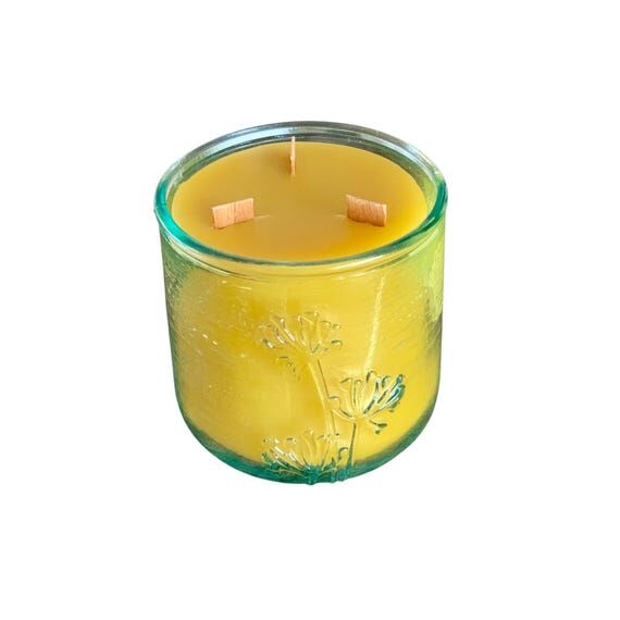 10 oz Gold Beeswax Candle | Essential Oil Inf...