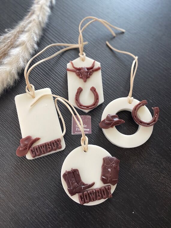 Cowboy Cowgirl themed wax Sachet...
