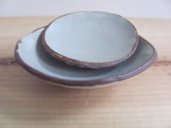 Trinket Dish - gray on brown clay...