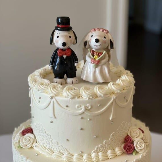 Personalized Snoopy Couple Figurine | Custom ...