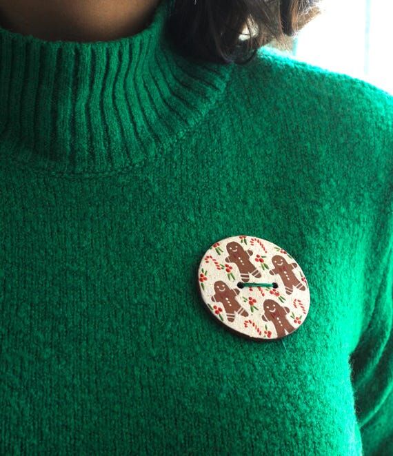 Gingerbread Ceramic Coat Buttons: Winter Holi...