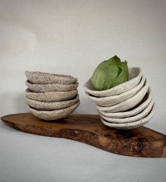 Speckled Stoneware Pinch Bowls – Set of 3 S...