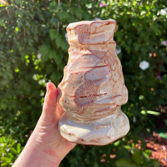 Kurinuki Vases | Handmade ceramic vessels...