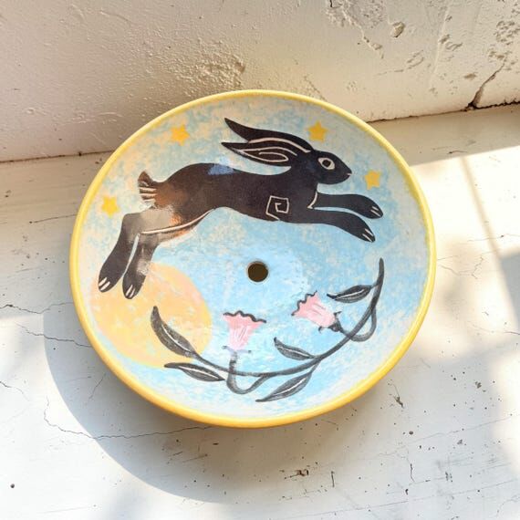 Handmade Ceramic Soap Dish: Hand Painted Har...